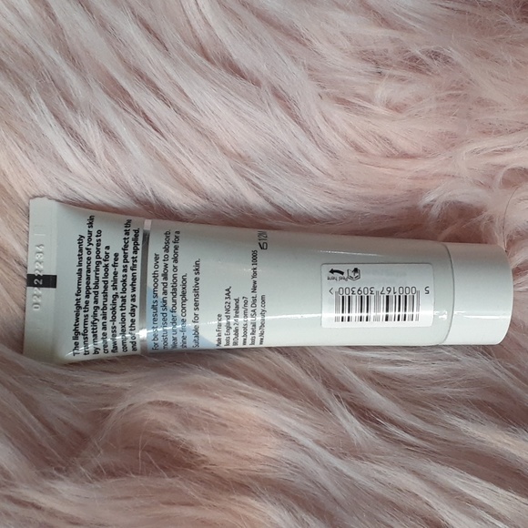 Brand New No.7 AIRBRUSH AWAY Primer - Picture 2 of 3